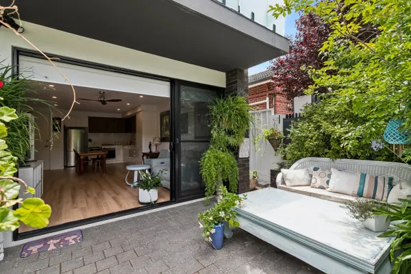 1/12 Anderson Street (1/20)