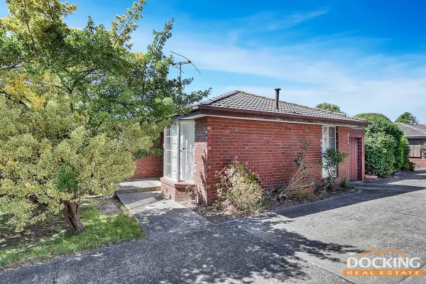 1/3 Turnbull Court (1/9)