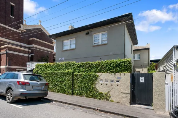 1/33 Neptune Street (1/12)