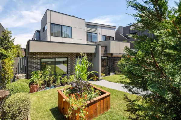 1/539 Gilbert Road (1/13)