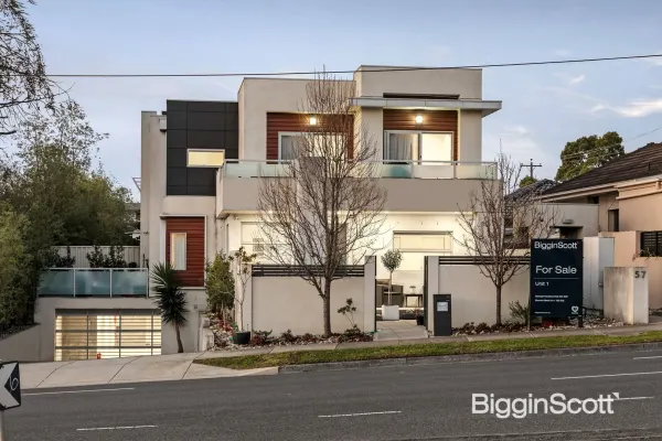 1/57 Manningham Road (1/15)