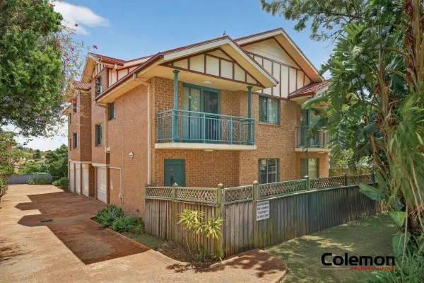 1/8-10 Shadforth Street (1/12)