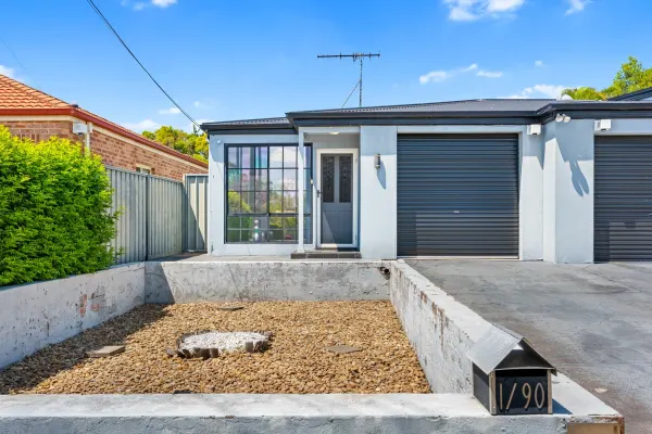 1/90 Cambridge Street (1/1)
