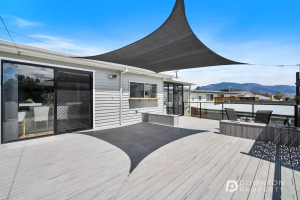 1 Greenacres Road (1/15)