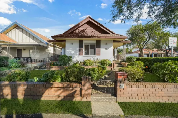 1 Napier Street (1/8)