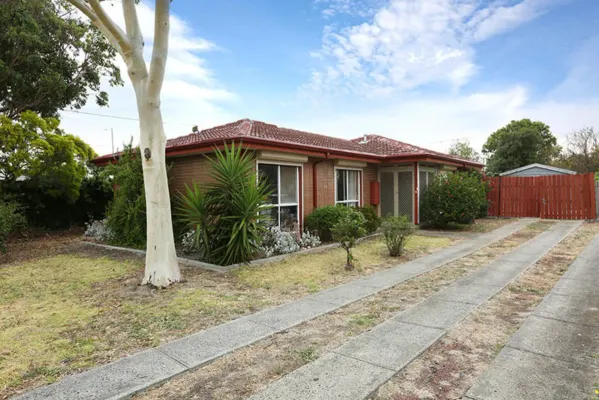 1 Rooke Court (1/8)