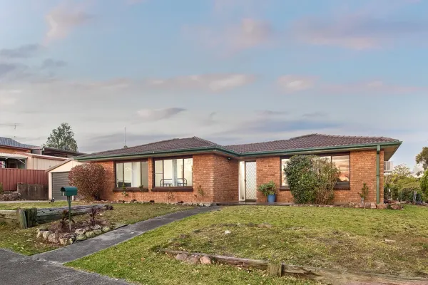 1 Tulloch Avenue (1/13)