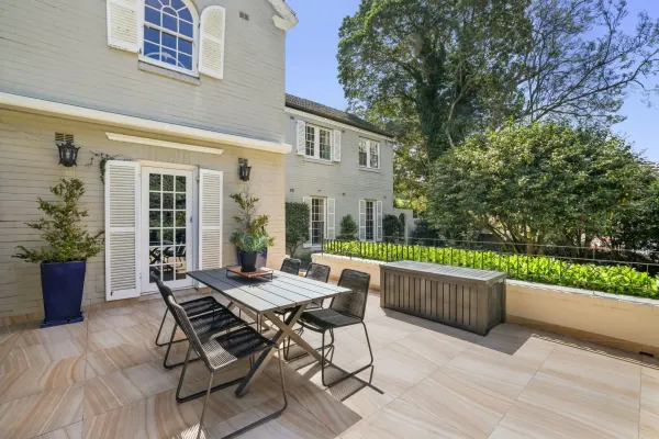 10 Heydon Avenue (1/21)