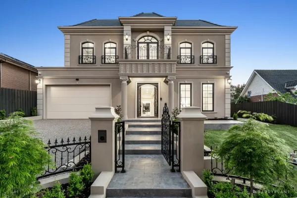 10 Nathan Street (1/26)