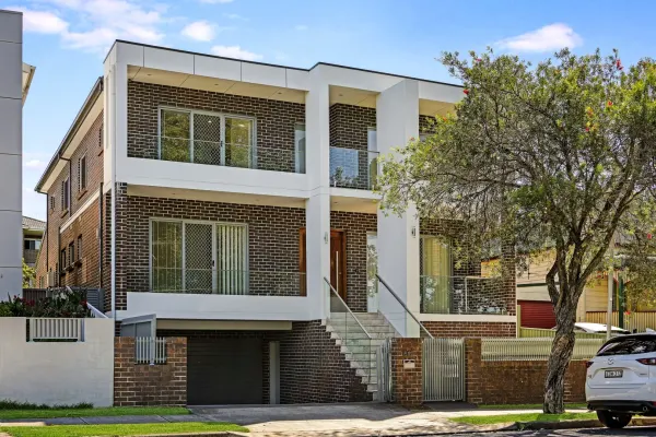 101A Dora Street (1/15)