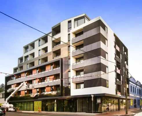 106/2A Clarence Street (1/7)