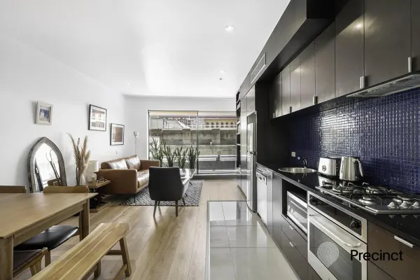 108/300 Swanston St (1/12)