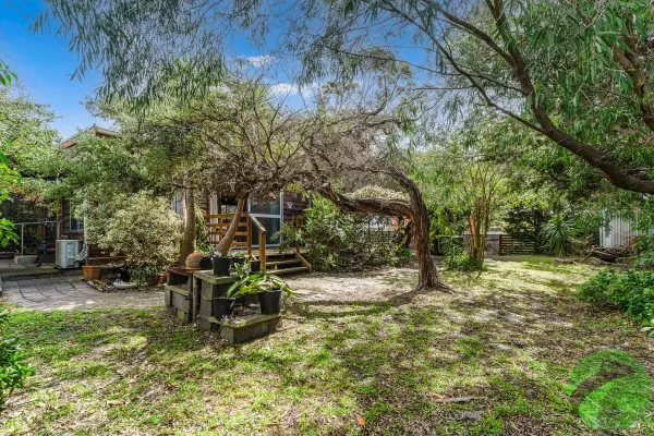 10a Attunga Crescent (1/14)