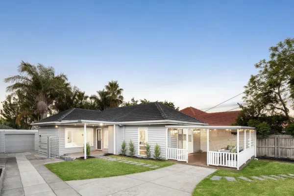 11 Dawn Street (1/11)