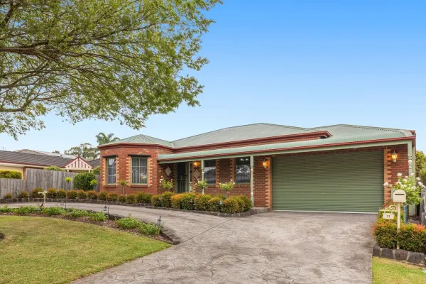 11 Mittagong Court (1/22)