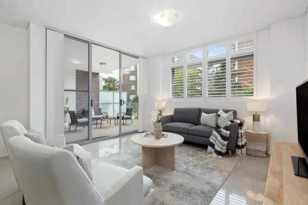 1107/43-45 Wilson Street (1/19)