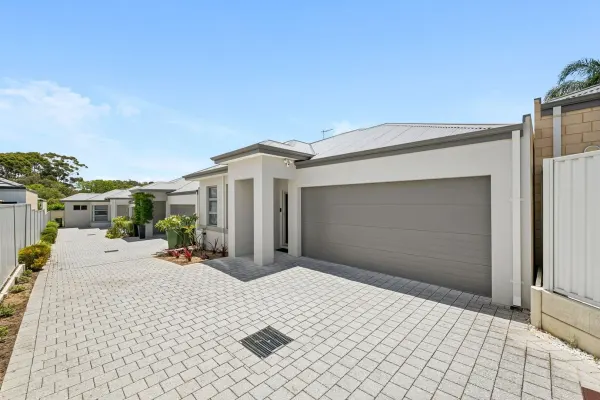 11B McKimmie Road (1/20)