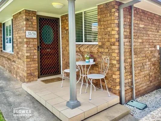 12/16 Warrendine Street (1/10)