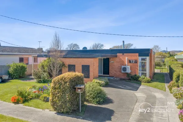 12 Barrack Street (1/21)