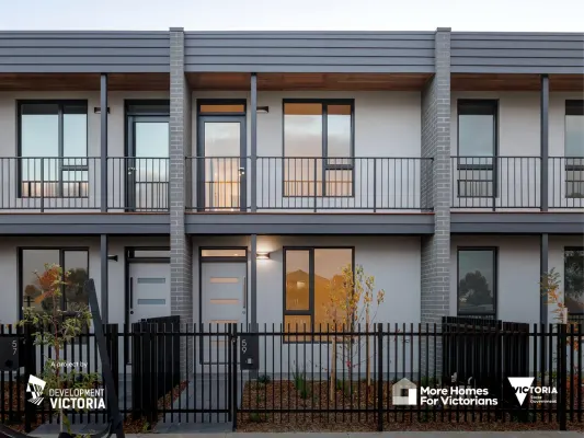 12 Brushbox Street (1/13)