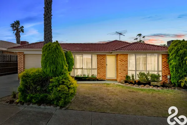 12 Gibbons Drive (1/15)