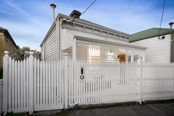 12 Sturt Street (1/14)