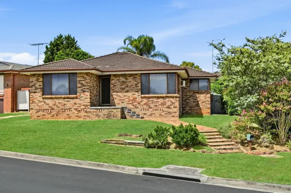 12 Sydney Place (1/11)