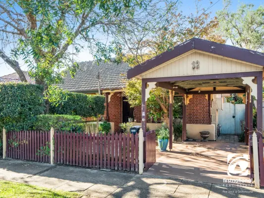 12 Waterview Street (1/14)