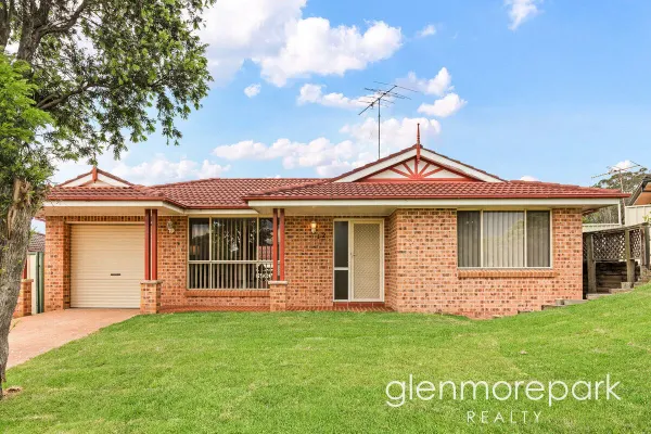 12 Woodlands Drive (1/1)