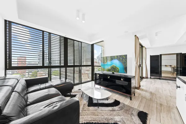 1201/33 Ultimo Road (1/11)