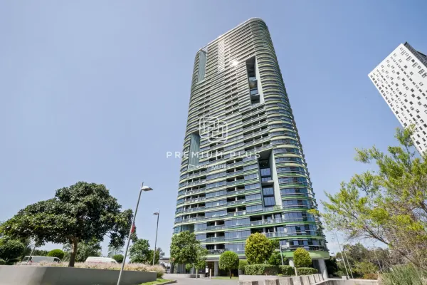 1203/1 Brushbox Street (1/11)