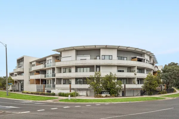 126/390 Queen Street (1/14)
