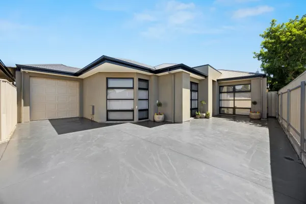 12b Ramsey Avenue (1/18)