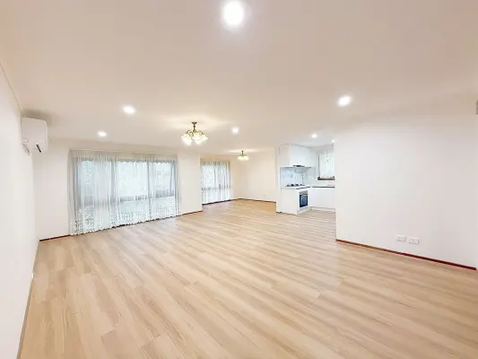 13 Dewrang Crescent (1/13)