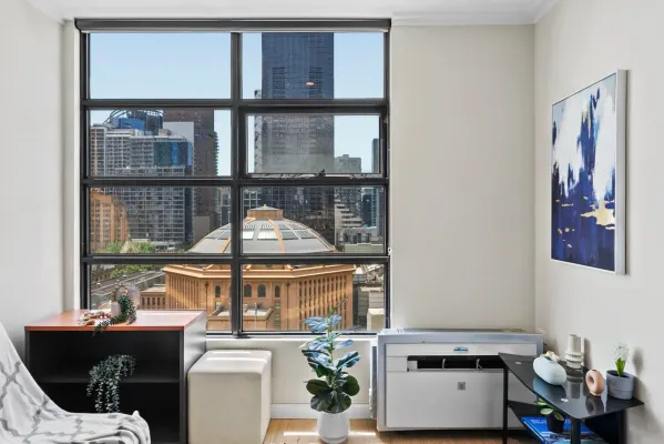 1305/339 Swanston Street (1/18)