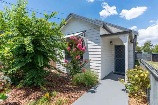 138 Edward Street (1/19)