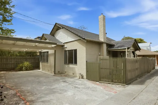 14 Swanston Street (1/13)
