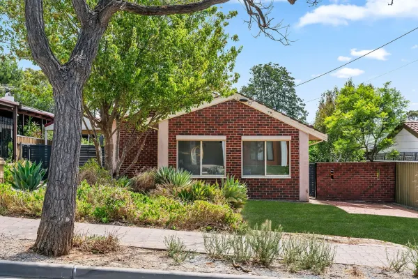 14 Tafquin Street (1/24)