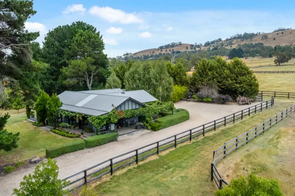 141 Fraser Road (1/25)