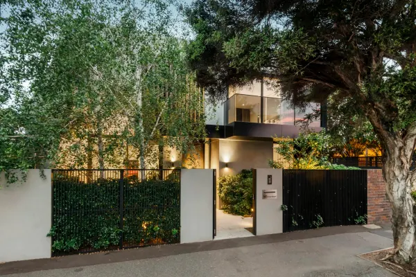 146 Dow Street (1/24)