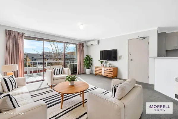 15/15 Howitt Street (1/11)