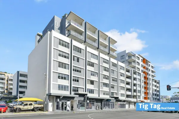 15/162-170 Parramatta Road (1/12)