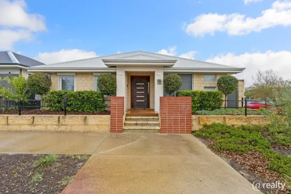 15 Braddock Lane (1/40)