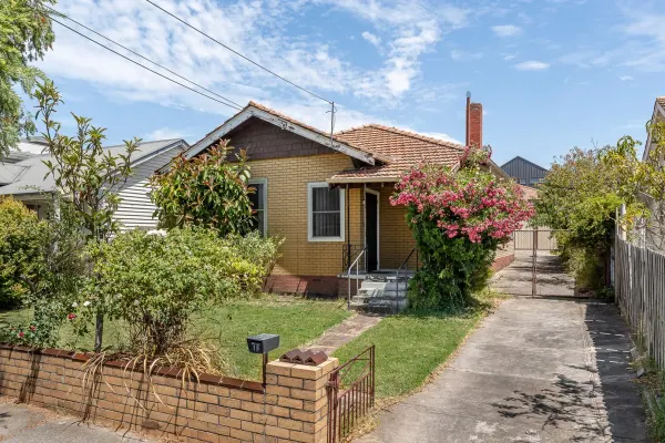 15 Butler Street (1/12)