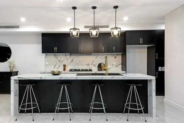 15 Chiltern Road (1/21)