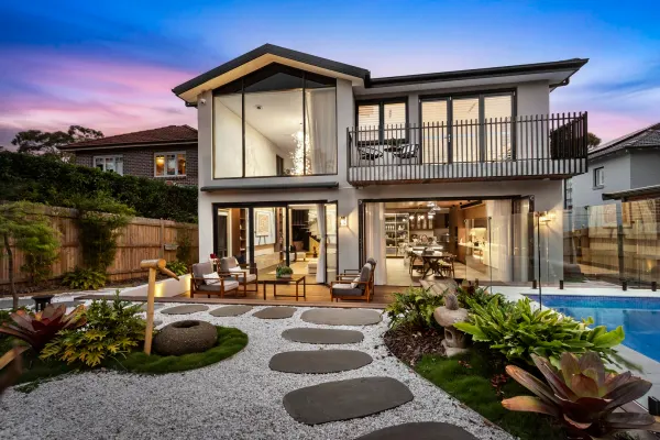 15 Lihon Street (1/11)