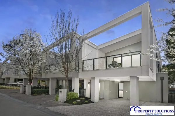 15 Oak Terrace (1/14)