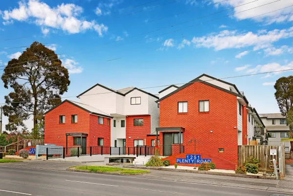 16/1251 Plenty Road (1/8)
