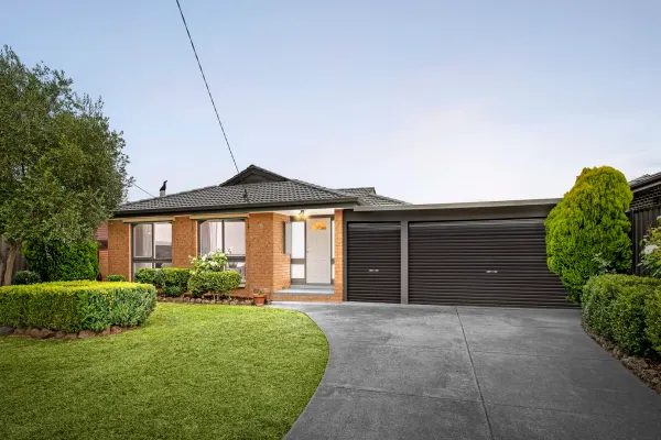 16 Leatherwood Crescent (1/12)