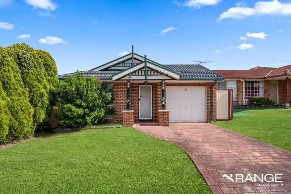 16 Seaeagle Crescent (1/15)